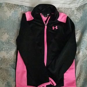 Girls 4t under armour outfit.